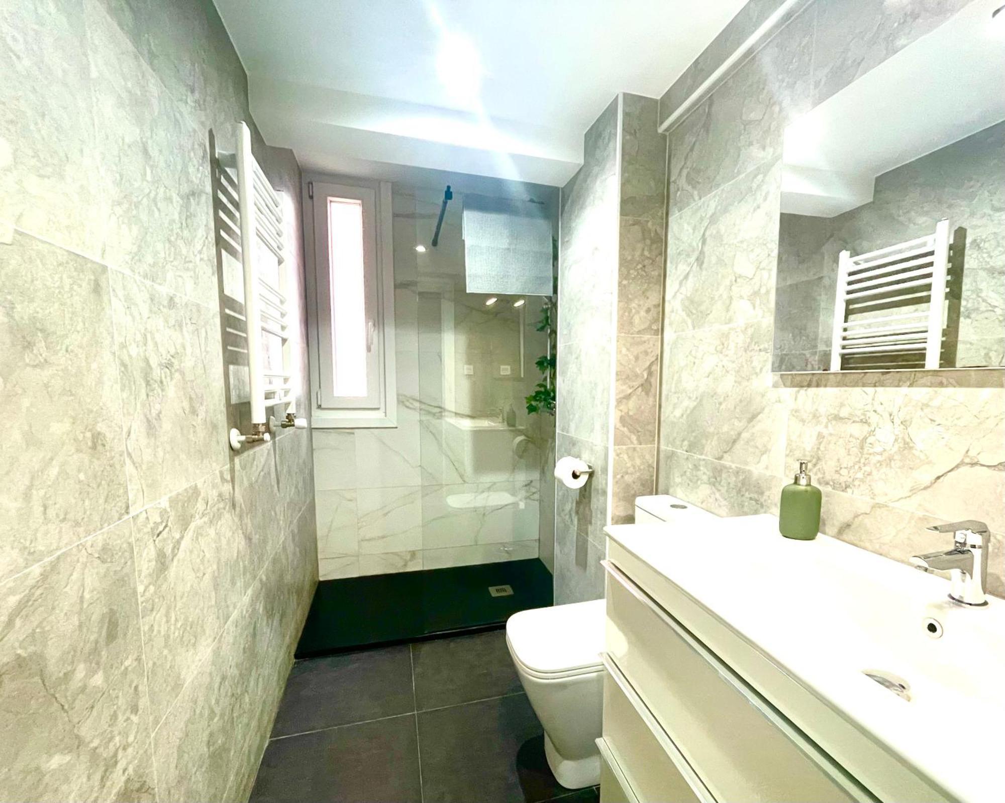 Moderno Apartamento Cerca Del Metro Bilbao Exteriér fotografie